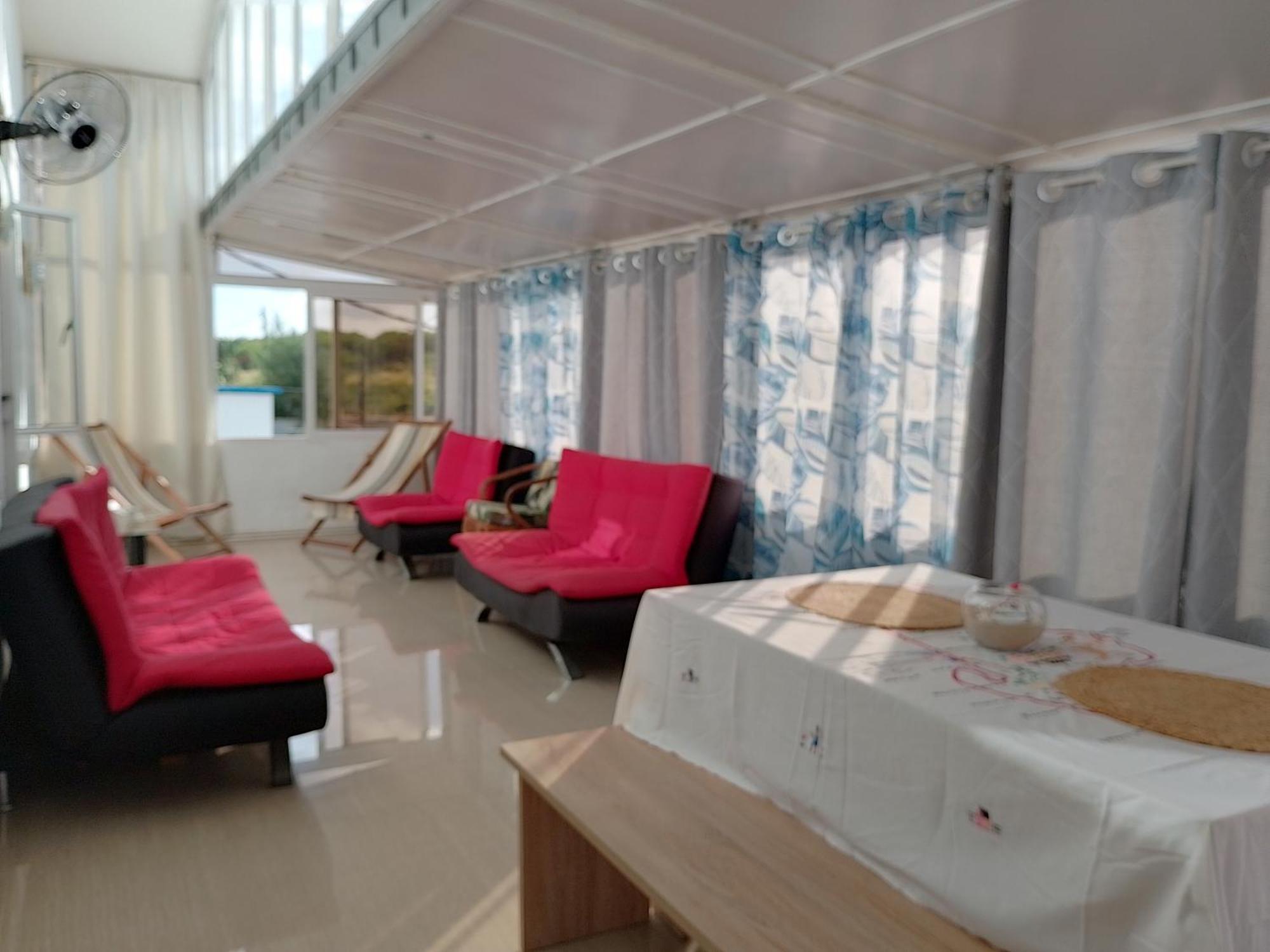 Ji Penthouse Apartment Flic en Flac Exterior photo